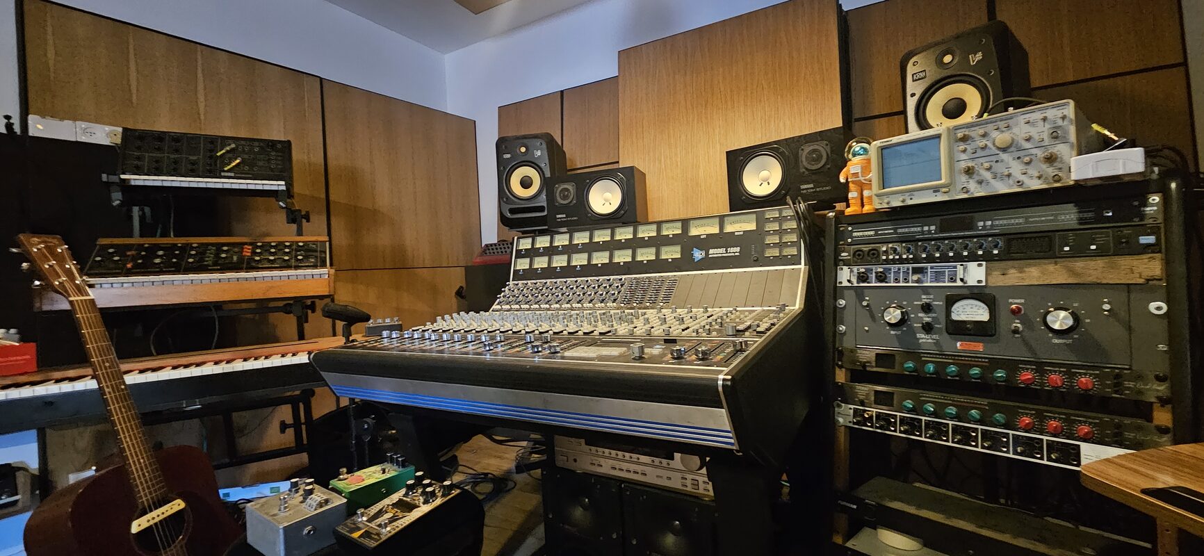 Full console